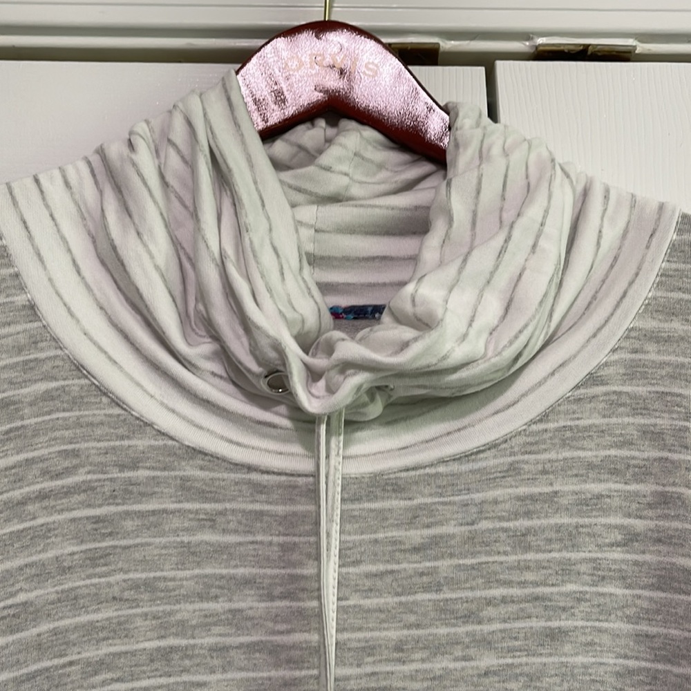 Cupio Top Loose And Swingy - image 2